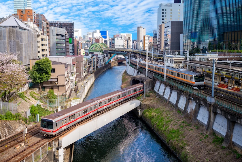 Japan's major cities are brilliantly connected by rail lines. Japan's major cities are brilliantly connected by rail lines.