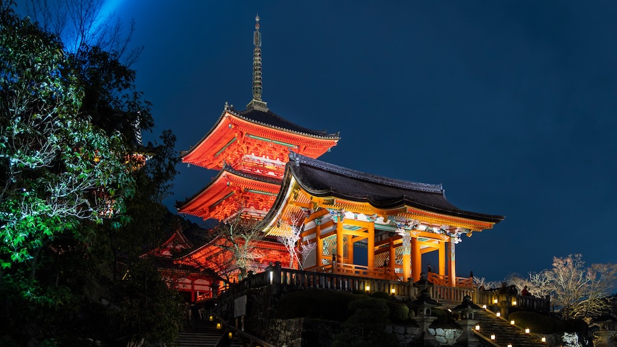 Night views at Kiyomizudera Temple, Kyoto. Night views at Kiyomizudera Temple, Kyoto.