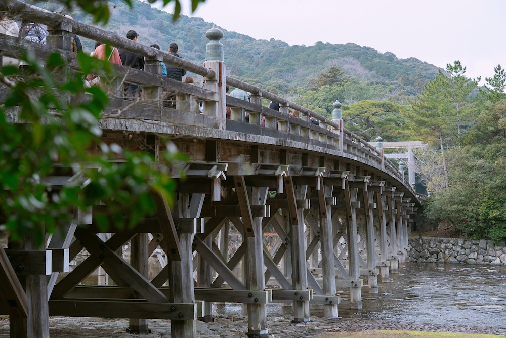 The bridge leading to the grounds of Ise Grand Shrine and Ise Jingu Naiku. The bridge leading to the grounds of Ise Grand Shrine and Ise Jingu Naiku.