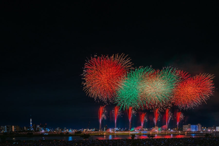 Spectacular fireworks in the Tokyo sky at Adachi Fireworks Festival.