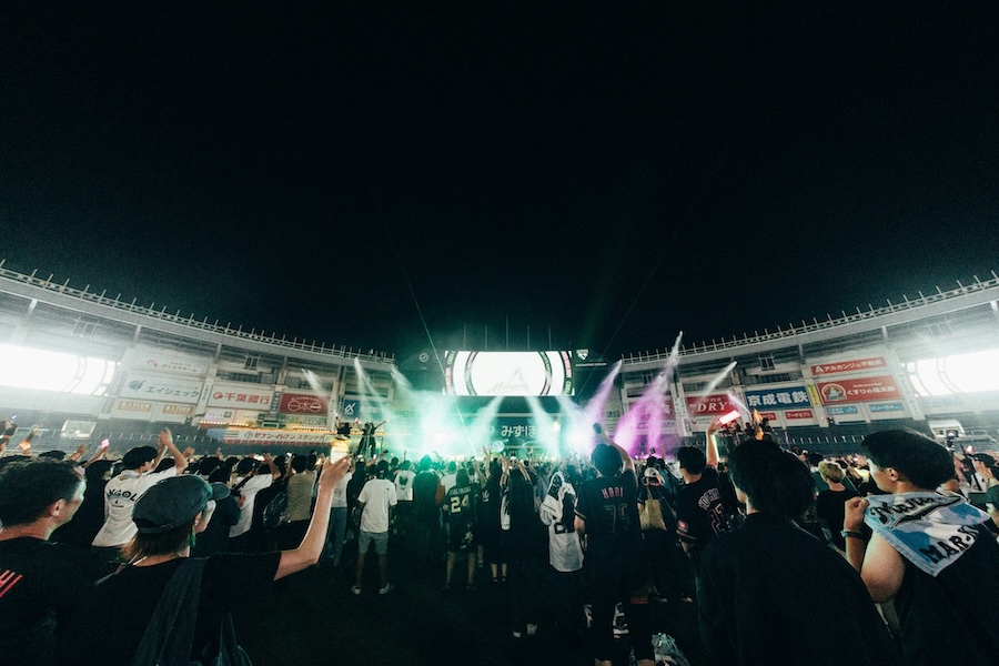 Live music in Japan. Live music in Japan.