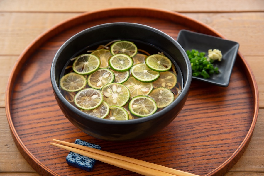 Sudachi lime is often used in dishes. Sudachi lime is often used in dishes.