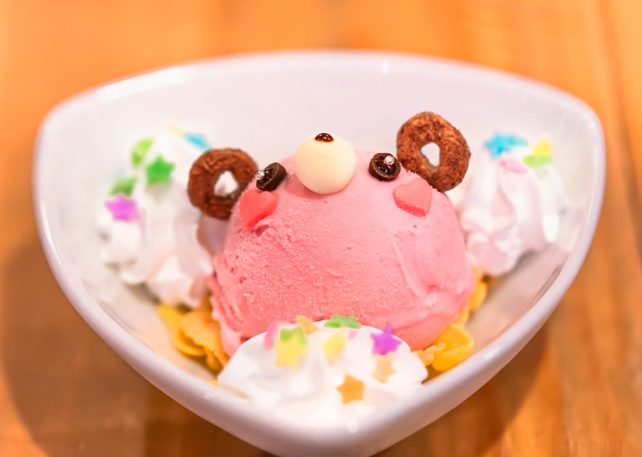 Is it a teddy or is it an ice cream? 