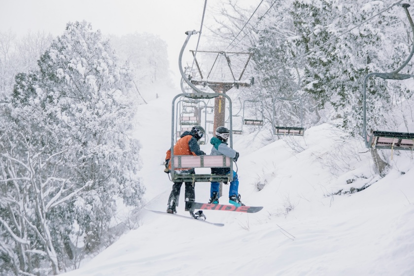 Need a lift? Skiing near Tokyo is closer and more possible than you might think. Need a lift? Skiing near Tokyo is closer and more possible than you might think.