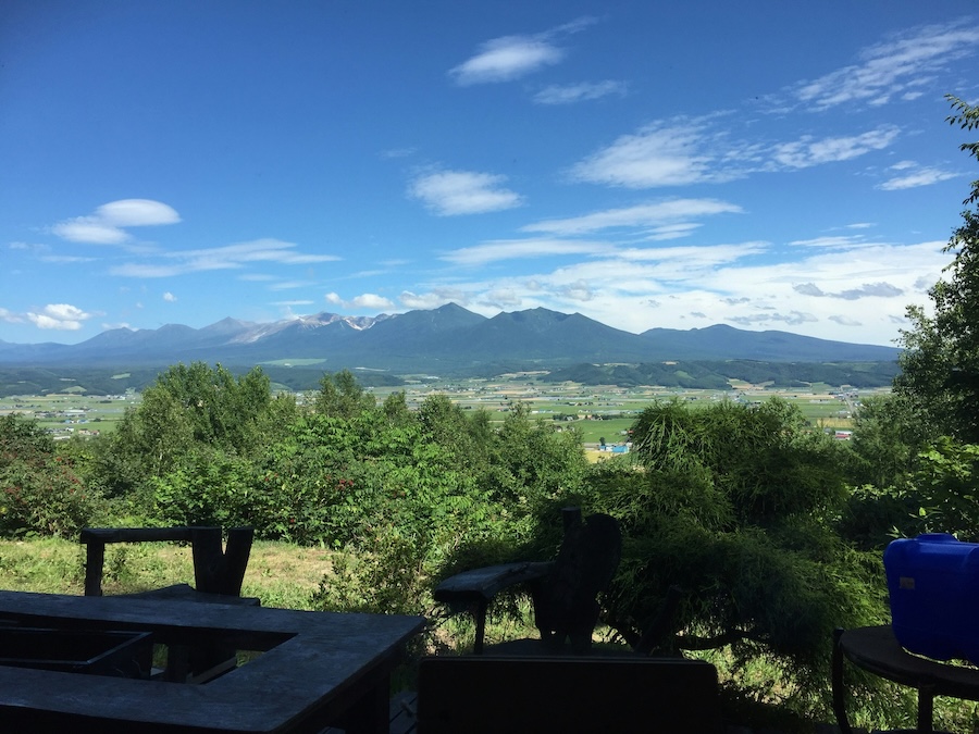 Hokkaido's mountain ranges are spectacular. Hokkaido's mountain ranges are spectacular.