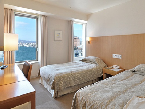 Winning Hotel image