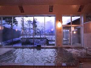 Public Main bath photo