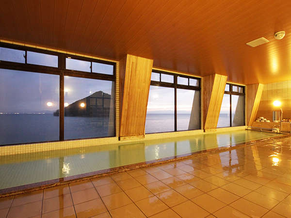 Public Main bath photo