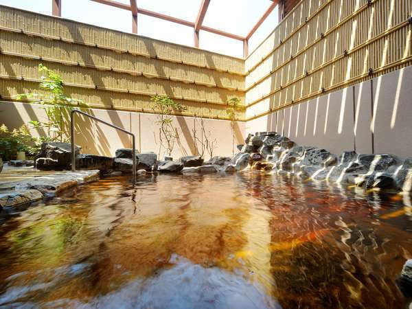 Men's open-air bath photo