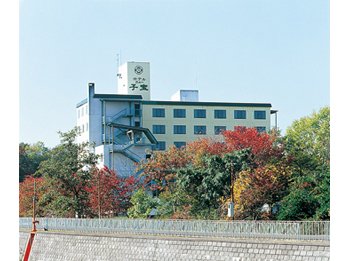 Hotel New Kodakara image