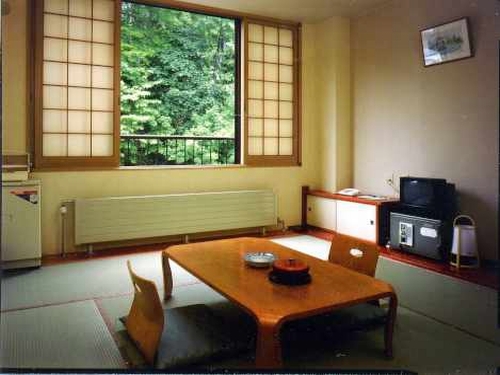 Marukoma Onsen Ryokan image