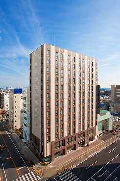 Hotel facade photo