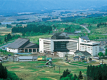 Exterior - summer photo