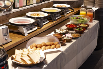 the b Ikebukuro image