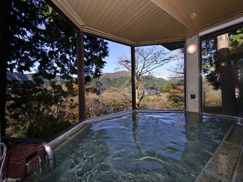 Public Main bath photo