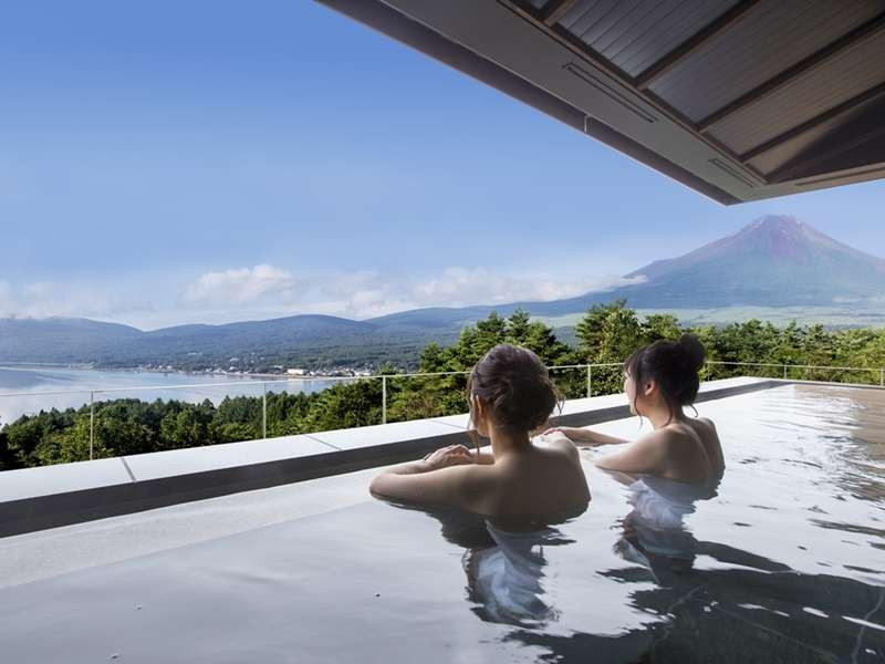 Public Open-air bath photo