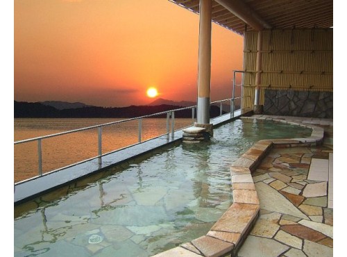 Seaside Hotel Kadakaigetsu image