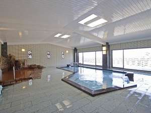 Public Main bath photo