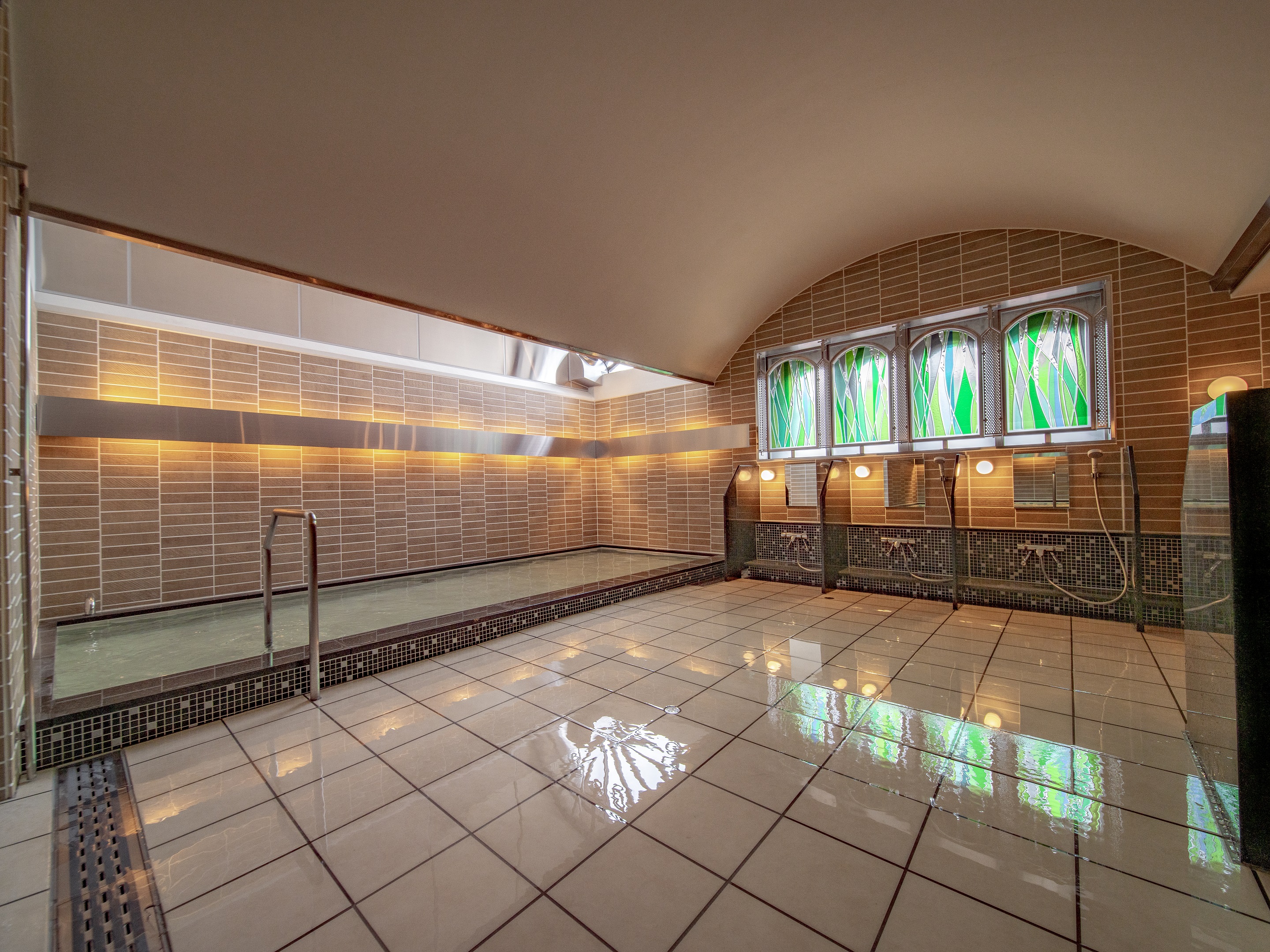 Public Main bath photo