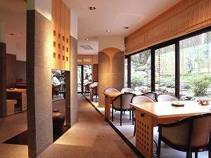 Kanazawa Hakuchoro Hotel Sanraku image