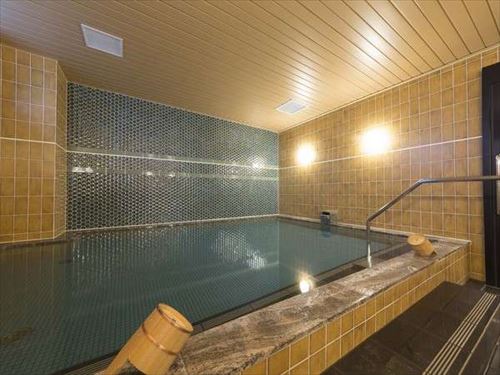 Public Main bath photo