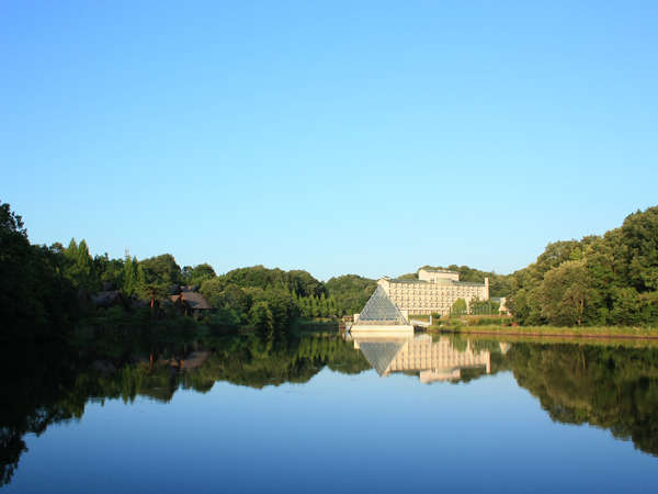 Aoyama Garden Resort Hotel Rosa Blanca image