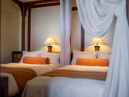 Kanucha  Bay Hotel & Villas image
