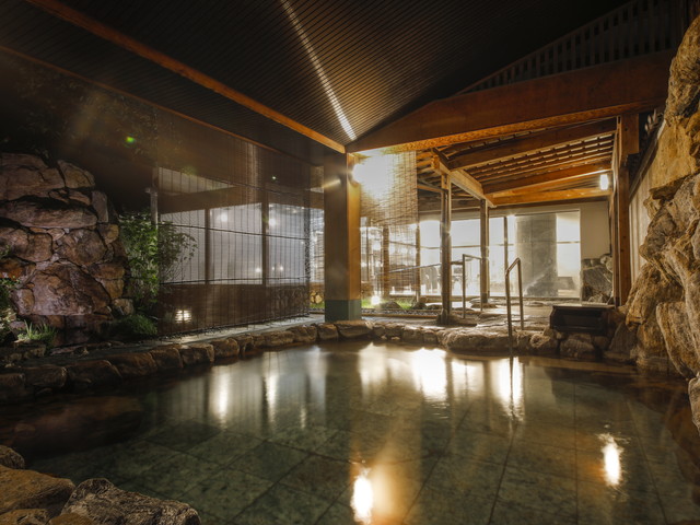 Public Main bath photo