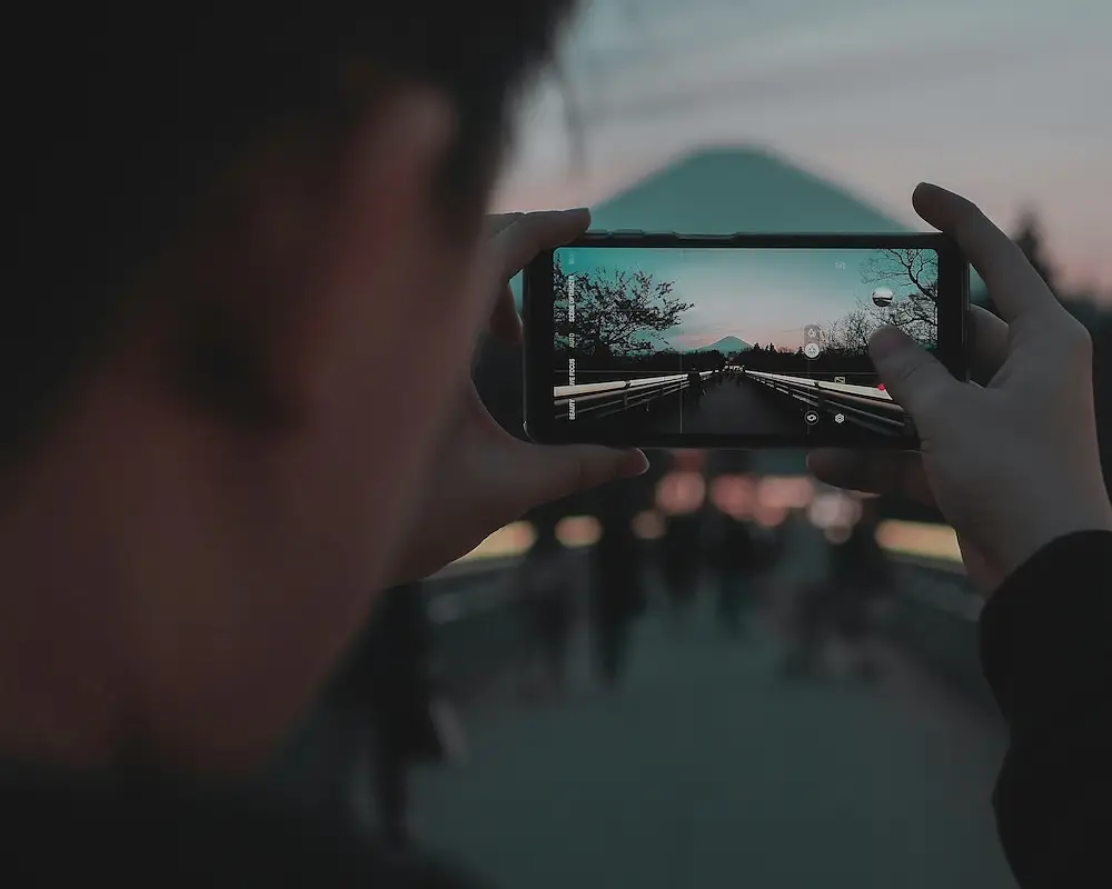 Wi-Fi in Japan: Pocket Wi-Fi, eSIMs, SIM Cards & Roaming photo