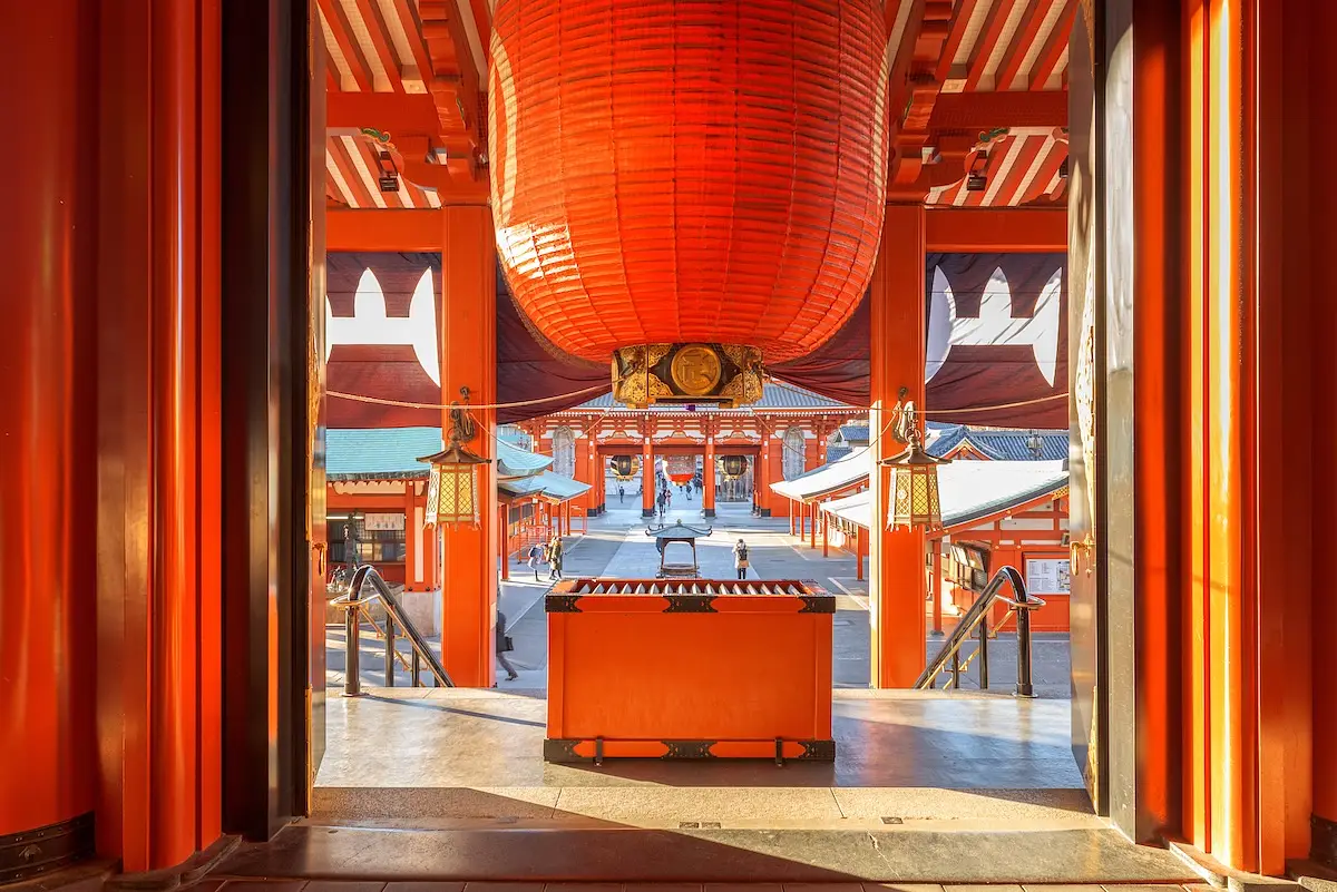 Tokyo Temples & Shrines: Spiritual Sites to Visit photo