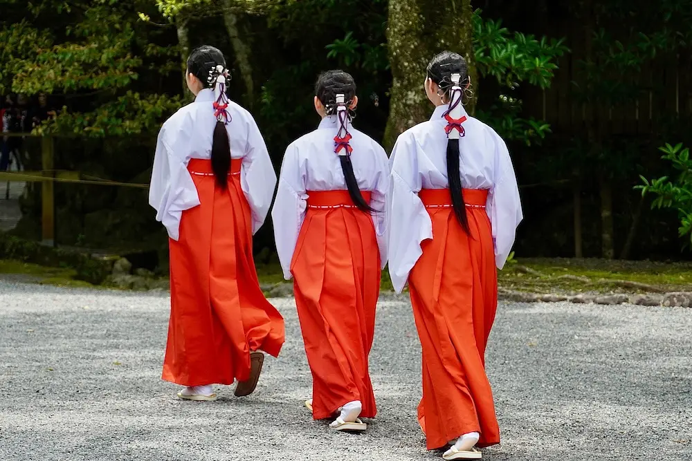 Izawanomiya Otaue Matsuri photo