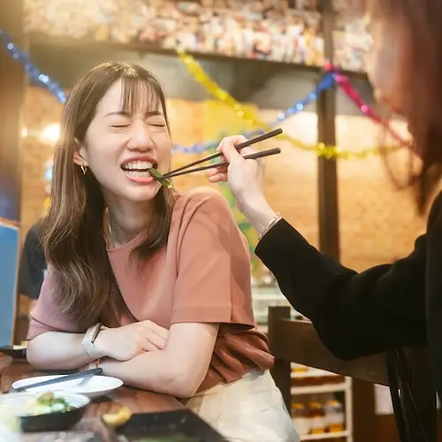 Dating in Japan photo