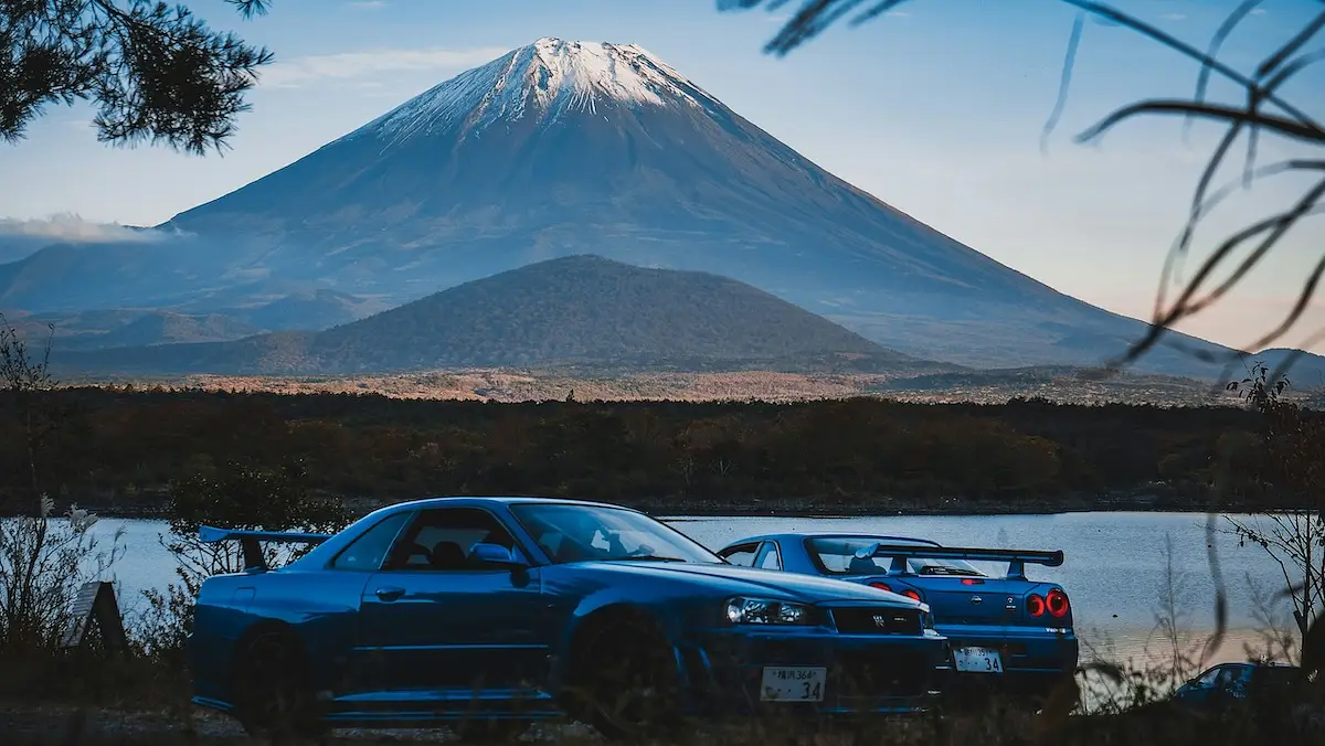 Does Japan Drive on the Left? Plus What Tourists Need to Know About Driving There photo