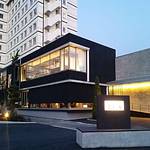 Hotel facade photo
