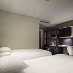 Guestroom photo