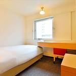 Guestroom photo