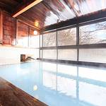 Women's main bath photo