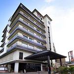 Hotel facade photo