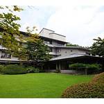 Hotel facade photo
