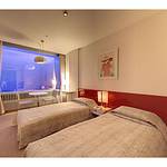 Guestroom photo