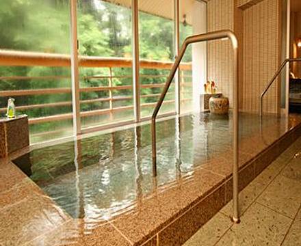 Zazan Minakami photo