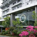 Hotel facade photo
