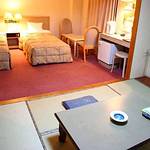 Guestroom photo