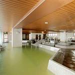 Men's main bath photo