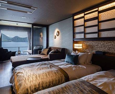 Toya Sunpalace Resort & Spa photo