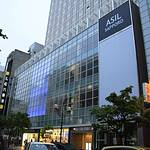Hotel facade photo
