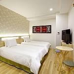 Guestroom photo