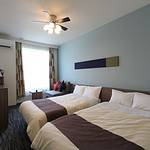 Guestroom photo