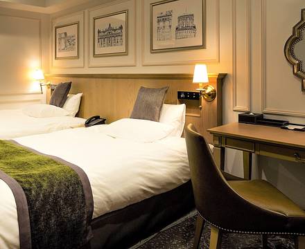 Hotel Italiaken photo