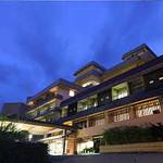 Hotel facade photo